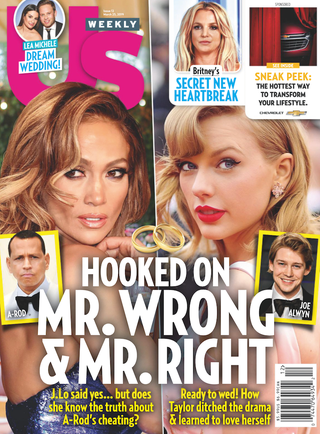 Illustration for article titled This Week In Tabloids: Currently Accepting Conspiracy Theories on the Demise of Taylor Swift's 'Girl Gang'!